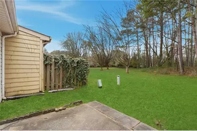 2090 Fairways Court NW, Kennesaw, GA 30144 - Photo 23