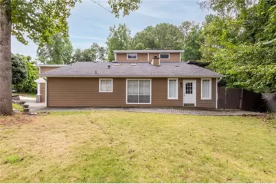 1050 Terramont Drive, Roswell, GA 30076 - Photo 3