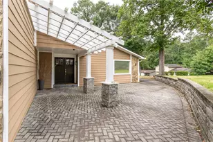 1050 Terramont Dr, Roswell, GA 30076 - Photo 1