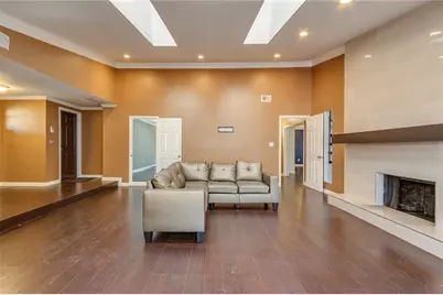 1050 Terramont Drive, Roswell, GA 30076 - Photo 13