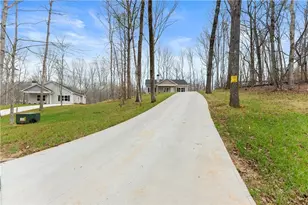 97 Hawks Ridge Ct, Cleveland, GA 30528 - Photo 7