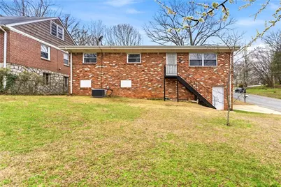 1520 Brewer Boulevard SW, Atlanta, GA 30310 - Photo 25