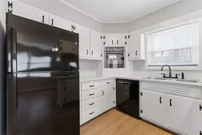 1520 Brewer Boulevard SW, Atlanta, GA 30310 - Photo 9