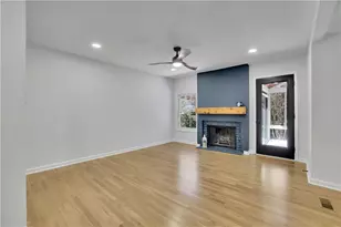 232 Lamplighter Ln SE, Marietta, GA 30067 - Photo 9