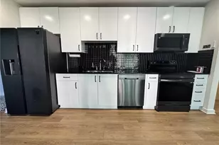 250 Pharr Rd NE, Atlanta, GA 30305 - Photo 5