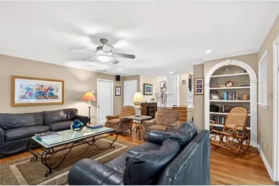 5370 Grenoble Court, Dunwoody, GA 30360 - Photo 11