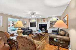 5370 Grenoble Ct, Dunwoody, GA 30360 - Photo 9