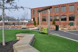 816 Highvale Dr, Marietta, GA 30064 - Photo 9