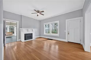 304 E Jackson St, Buford, GA 30518 - Photo 5