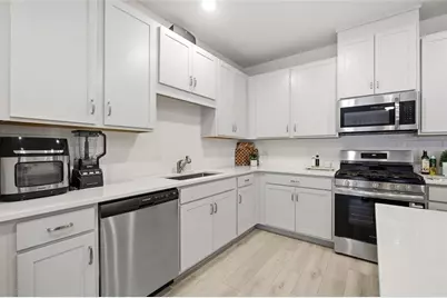 1184 Chastain Drive, Sugar Hill, GA 30518 - Photo 11