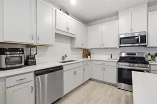 1184 Chastain Dr, Sugar Hill, GA 30518 - Photo 11