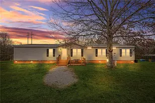 152 Duck Pond Rd, Roopville, GA 30170 - Photo 1