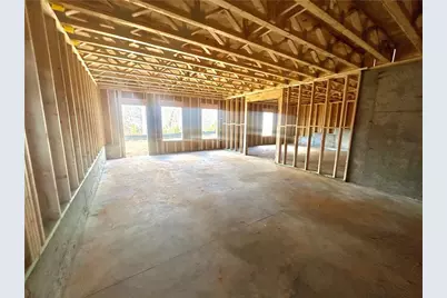 5360 Heron Bay Boulevard, Locust Grove, GA 30248 - Photo 9