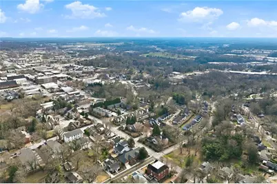 425 North Avenue #B, Gainesville, GA 30501 - Photo 9