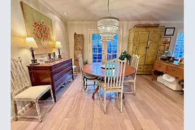 28 Old Ivy Square NE, Atlanta, GA 30342 - Photo 9