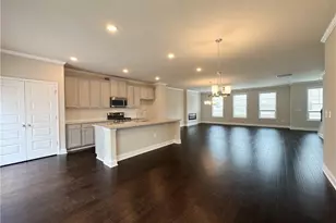 2020 Manor Pointe Dr, Cumming, GA 30041 - Photo 11