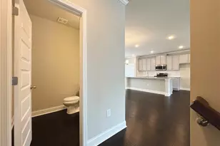 2020 Manor Pointe Dr, Cumming, GA 30041 - Photo 7