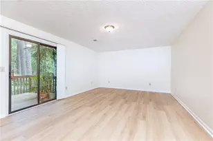 2261 Ravenwood Trail, Marietta, GA 30066 - Photo 17