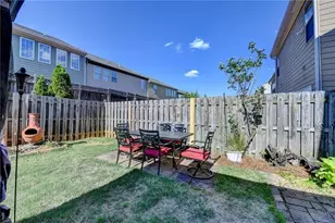 2505 Thackery Ct, Cumming, GA 30041 - Photo 7