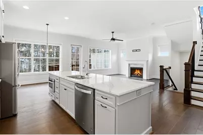 522 Springer Bend NW, Marietta, GA 30060 - Photo 3