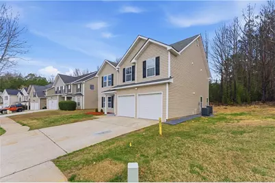 4067 Rosebud Park Drive, Snellville, GA 30039 - Photo 3