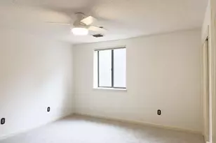 300 Johnson Ferry Road NE, Atlanta, GA 30328 - Photo 3