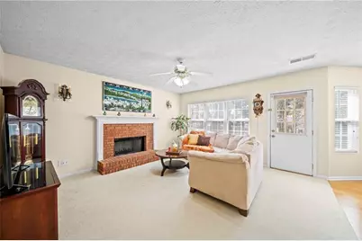 530 Chandon Way, Lawrenceville, GA 30044 - Photo 9