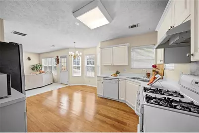 530 Chandon Way, Lawrenceville, GA 30044 - Photo 13