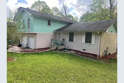 365 Shelton Woods Court, Stone Mountain, GA 30088 - Photo 15