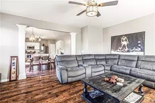 7317 Gossamer St, Union City, GA 30291 - Photo 9