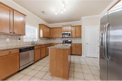 7400 Toccoa Circle, Union City, GA 30291 - Photo 9