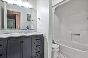 2302 Colonial Dr NE, Brookhaven, GA 30319 - Photo 15