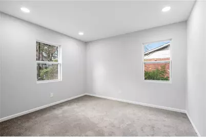 1357 Plaza Ave SW, Atlanta, GA 30310 - Photo 13