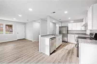 1357 Plaza Ave SW, Atlanta, GA 30310 - Photo 7