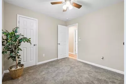 6035 Creekford Drive, Lithonia, GA 30058 - Photo 17