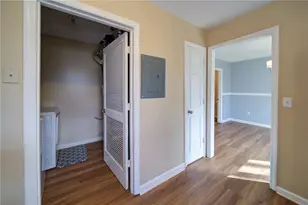 1657 Cedar Bluff Way, Marietta, GA 30062 - Photo 9