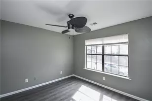 735 Oak Dr, Hapeville, GA 30354 - Photo 3