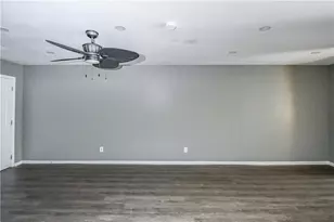 735 Oak Dr, Hapeville, GA 30354 - Photo 29