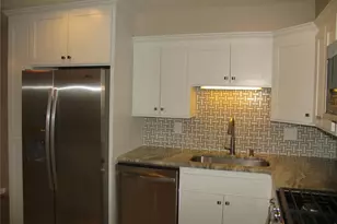 703 Parkaire Crossing, Marietta, GA 30068 - Photo 3