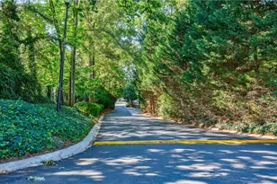 613 Summit N Dr NE, Atlanta, GA 30324 - Photo 5