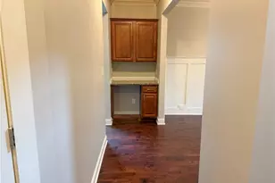 5008 Groover Dr SE, Smyrna, GA 30080 - Photo 7