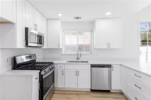 1222 W Oaks Way, Woodstock, GA 30188 - Photo 9