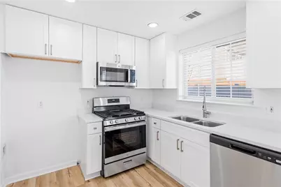 1222 W Oaks Way, Woodstock, GA 30188 - Photo 11