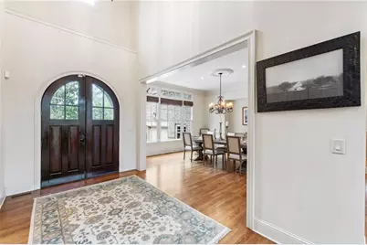 927 Buckingham Circle NW, Atlanta, GA 30327 - Photo 5