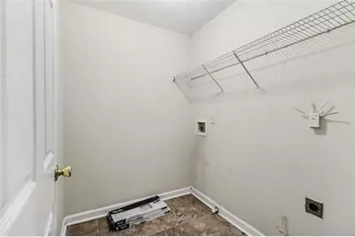 7077 Biltmore Trace, Lithonia, GA 30058 - Photo 13