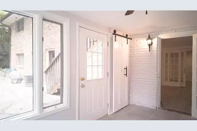 1425 Southland Vista Court NE, Atlanta, GA 30329 - Photo 3