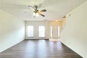 619 Kenridge Way, Suwanee, GA 30024 - Photo 9