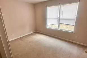 3219 Fairington Dr, Lithonia, GA 30038 - Photo 3