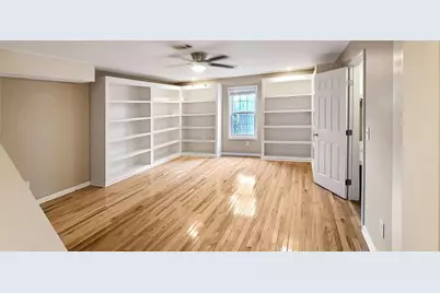 326 Henderson Lake Drive, Loganville, GA 30052 - Photo 5