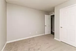 6055 Yellowood Ct, Atlanta, GA 30349 - Photo 17